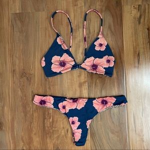 acacia hibiscus set